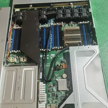Super Micro 6018U-TR4T+ 4 Bay LFF 1U Serveris su X10DRU-i+ 16Gb DDR4 2133 PWS-751P-1R 4x 10GBase-T Prievadų